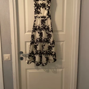 Söt klänning  - Använd ett fåtal gånger 