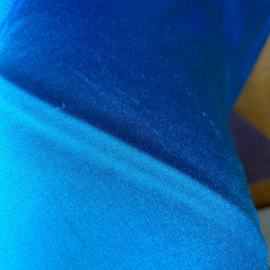 Blå satinklänning  - 91