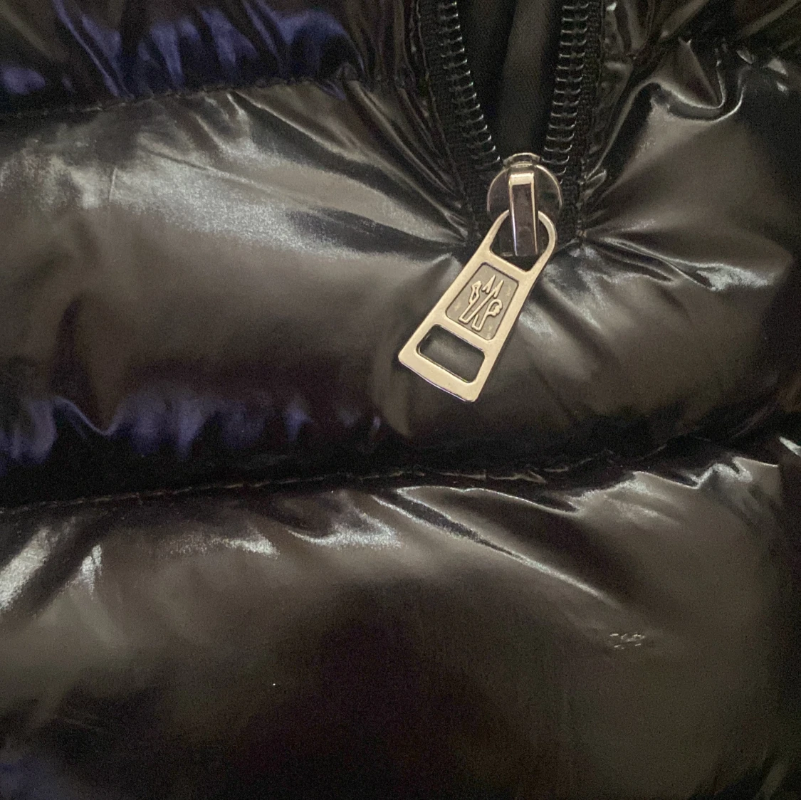 Svart dunväst från Moncler - 3