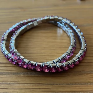 Elastiska armband  - Elastiska armband cerise