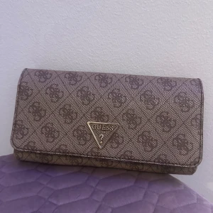 Guess  - Helt ny guess 