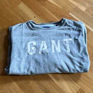  Grå Gant sweater  146-152 - Bra skick, riktigt snygg