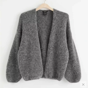 Lindex kofta  - Lindex kofta i grå 💕