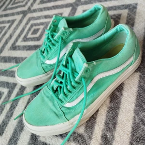 Turquoise Water Vans - Vans in very good condition, got them in San Francisco back in the days. Size 7.5 man / 9 woman. The color ain't green but more of aquamarine, turquoise, very pretty!