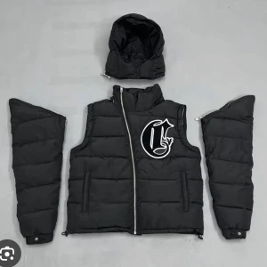 Corvidae jacka - Matt svarta corvidae jackan  Ny i skicket 