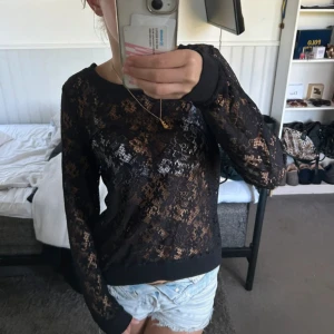 Spets tröja - Superfin spets tröja från Vera Moda!Storlek S!❤️