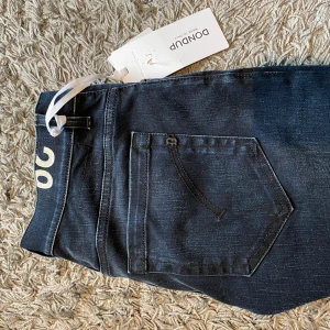 dondup jeans - Helt nya dondups aldrig rörda köpta för 3600 