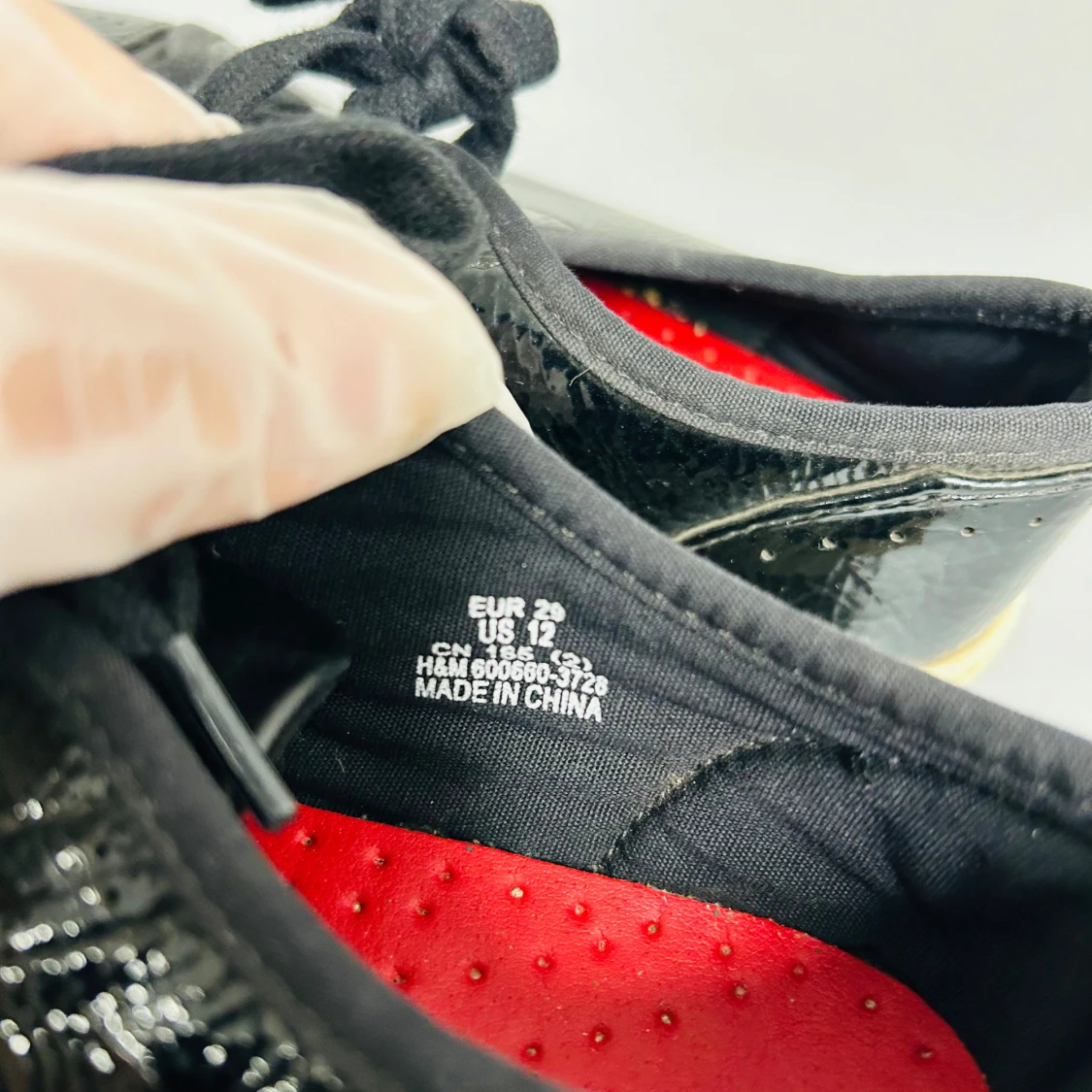 Svarta sneakers från H&M - 91