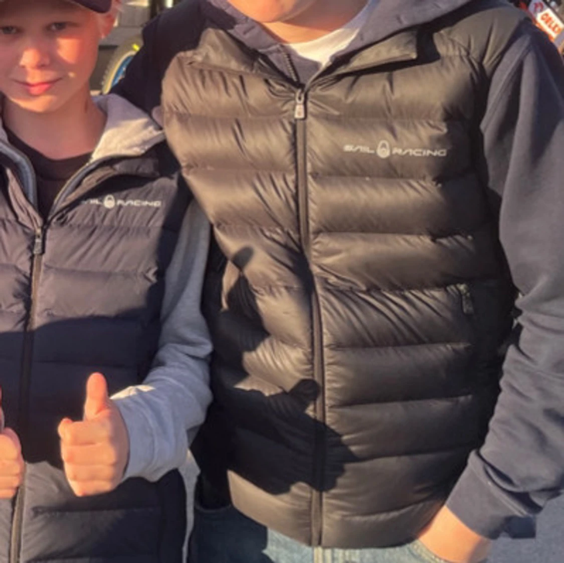 Svart dunväst från Sail Racing - 91