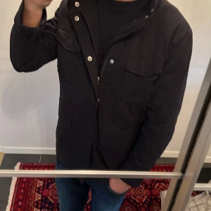 John Henric jacka - Jacka är i fint skick, storlek S.