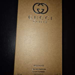 Helt ny gucci guilty parfym 150ml stor flaska  Gillade inte doften 