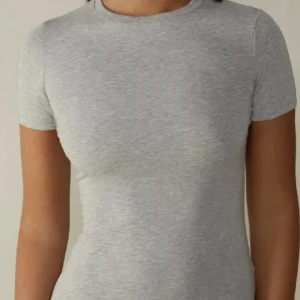 Intimisimi T-shirt  - Säljer min intimisimi t-shirt då den inte används längre, skriv om ni är intresserade💞