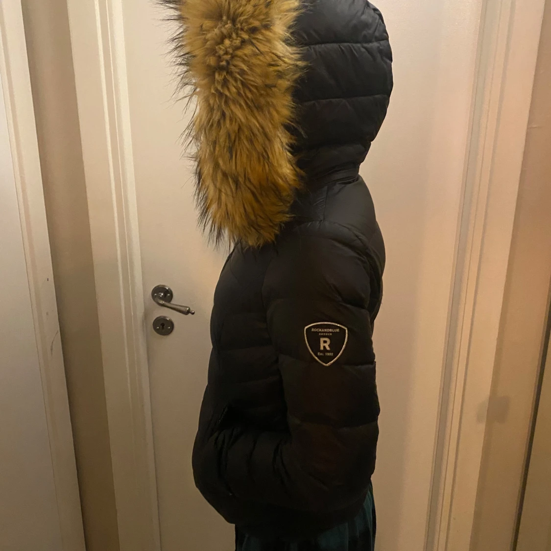 Rock and blue jacka  - 91