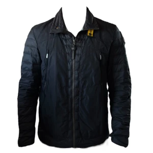 Parajumpers Jacka - "Parajumpers Giuly Lightweight Jacket" i storlek M utan några defekter