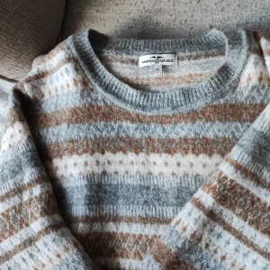 Hampton Republic fall sweater - Jättemysigt hösttröja från hampton Republic. Kvalitet som ny.