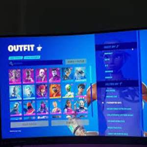 Tradar nu mitt andra OG Fortnite konto med 268 skins, hör av er vid trading