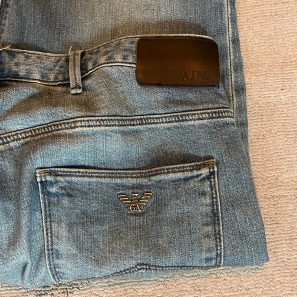 Blå jeans från Armani - 92