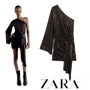 Klänning Zara - Populär one-shoulder klänning från Zara. Går att knyta i midjan, sitter supersnyggt. Endast provad 