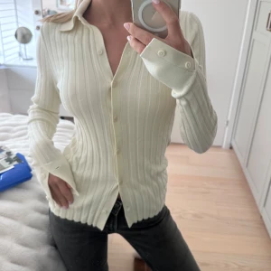 Tröja Filippa K  - Superfin tröja från Filippa K. Använd 1 gång. 