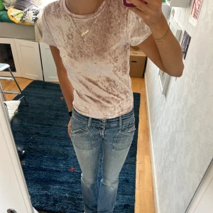 T-shirt av sammet - Ljusrosa topp av sammet 🫶