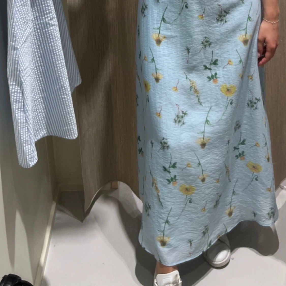 Blommig klänning  - 91