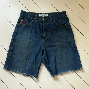 Big Boy Shorts  - Polar byxor som är klippta till shorts!