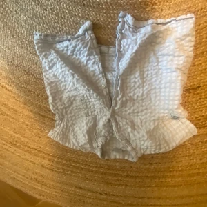  Fin pyjamaströja  - Fin pyjamaströja från Kappahl.Inte använd så mycket.Skriv för mer bilder