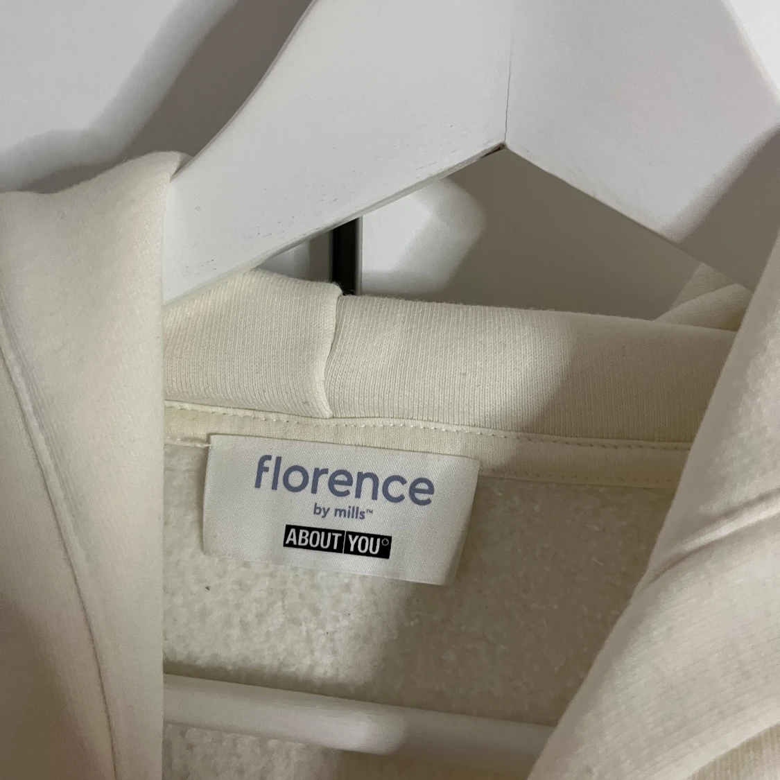 Florencebymills x aboutyou hoodie - 92