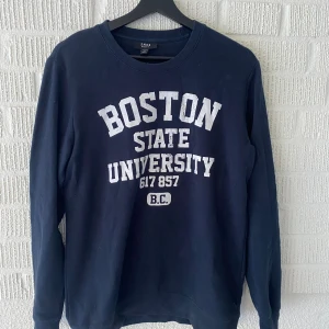 Tunn sweatshirt  - Tunnare sweatshirt från SMOG Bra skick 😊