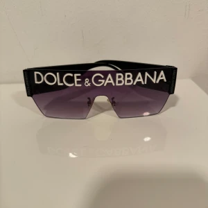 Dolce Gabbana glasögon  - Dolce gabbana glas ögon (Made in italy) i nytt skick väldigt svåra att hitta , pris kan diskuteras 