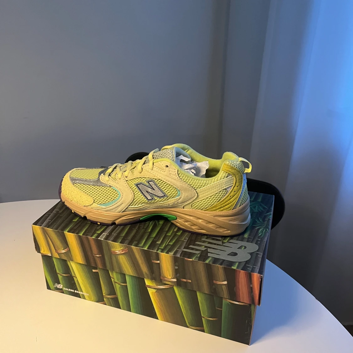 SALEHE BEMBURY x new balance 530 - 90