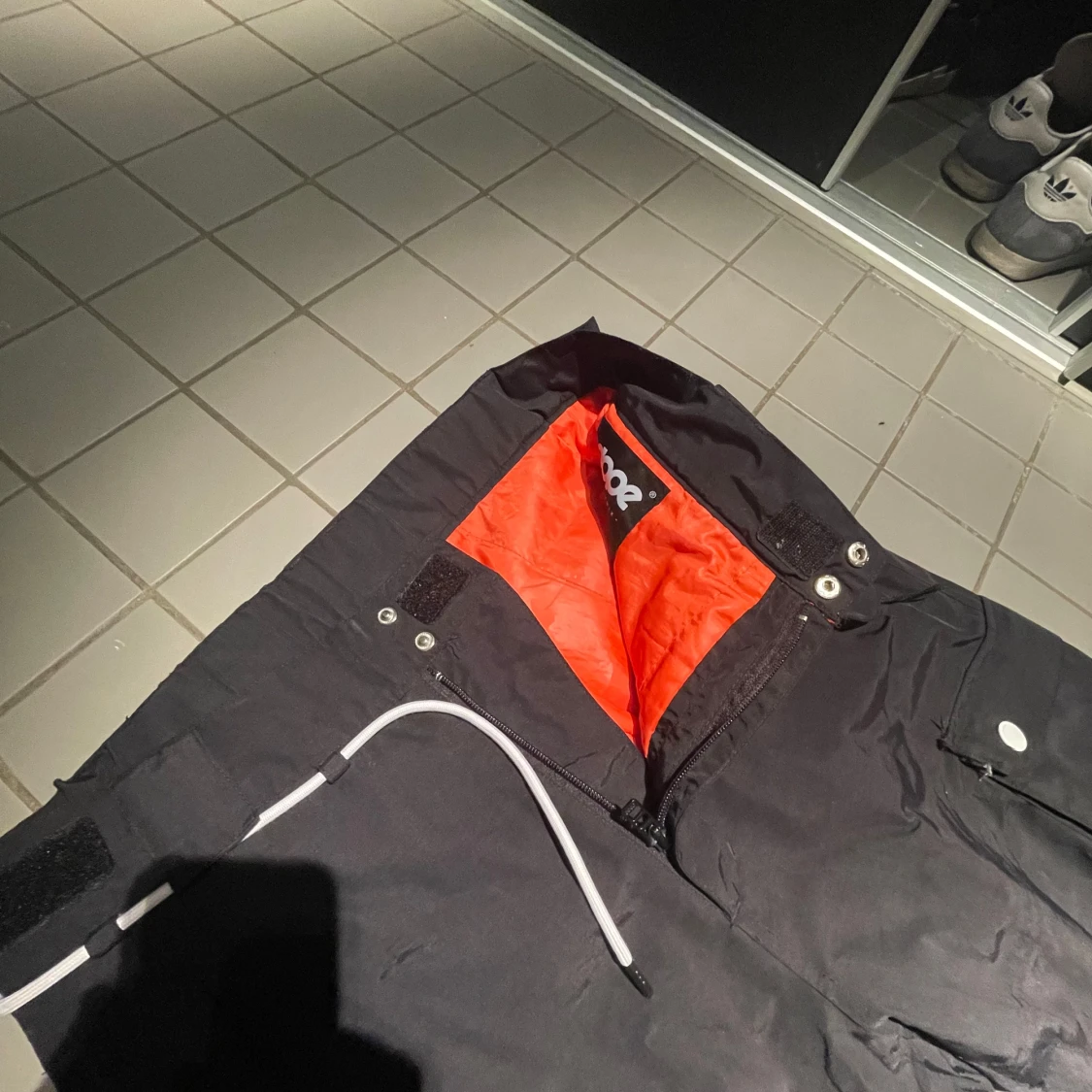 Svarta dope snowboard / skid byxor strl S - 92