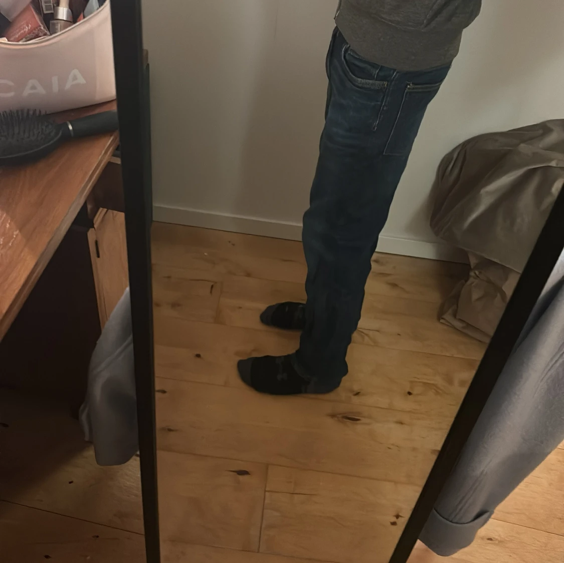 Blå slim fit jeans från H&M - 90