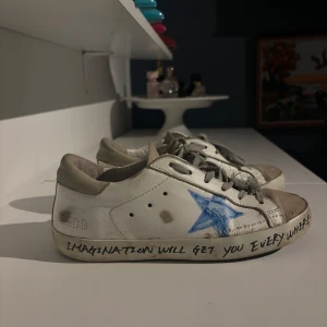 Golden goose  - Säljer mina golden goose då jag använder dom inte längre. 