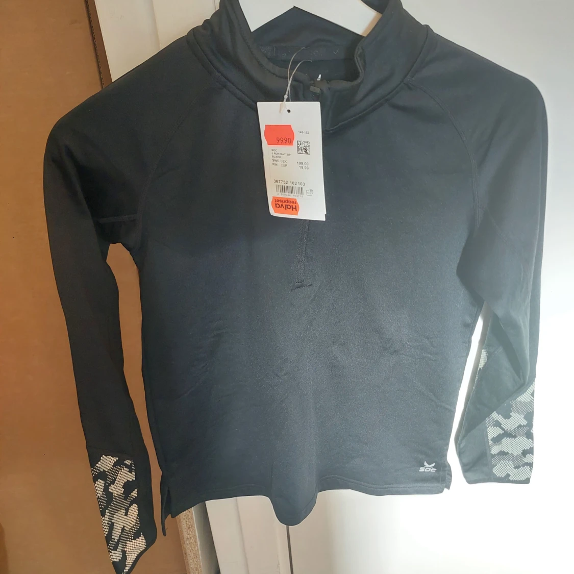 Svart långärmad tröja från SOC