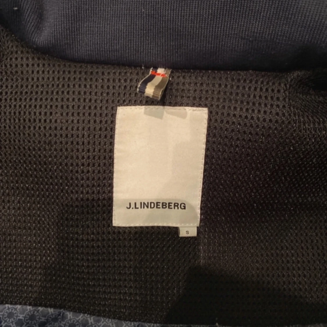 Mörkblå parkajacka från J.Lindeberg - 2