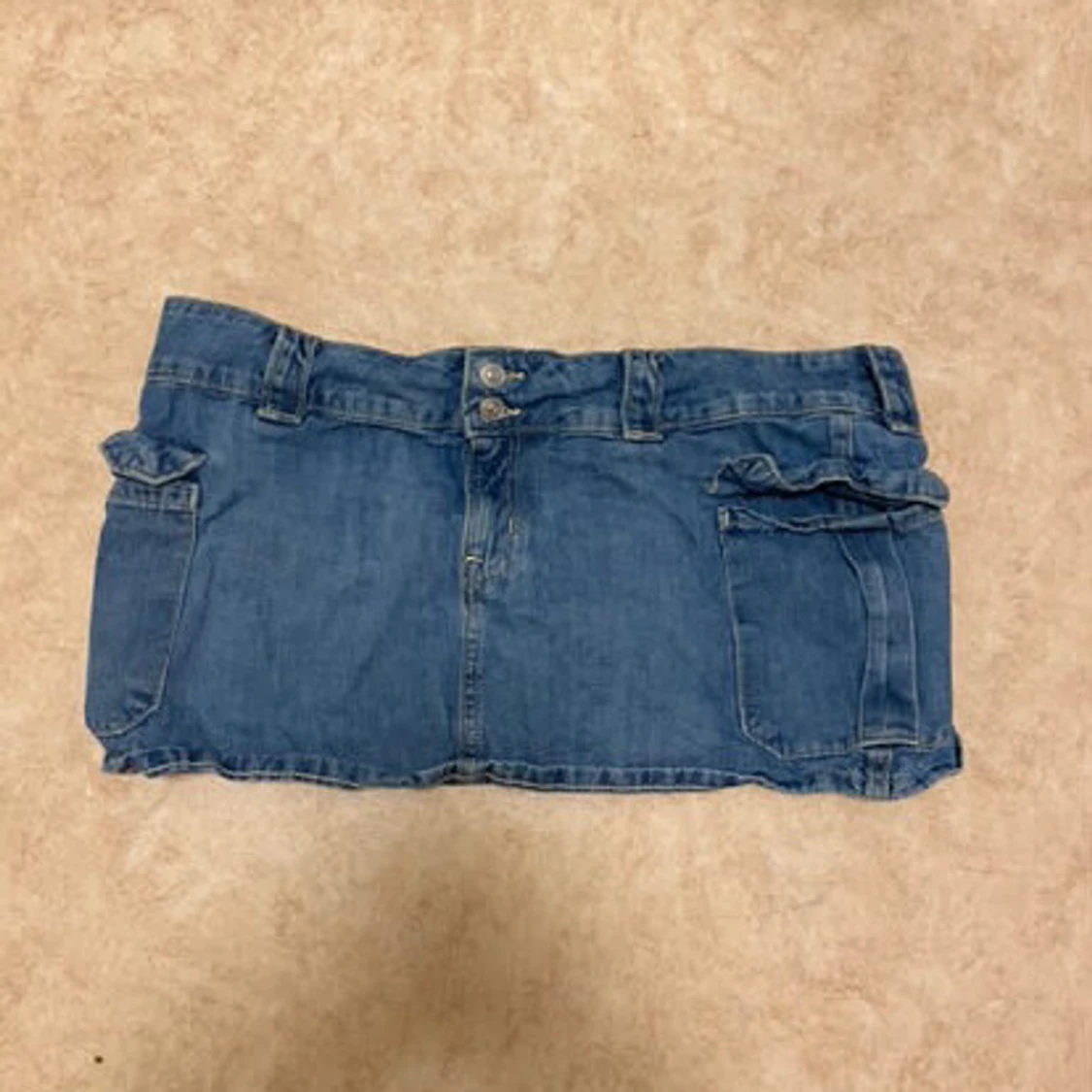 Blå jeanskjol från H&M