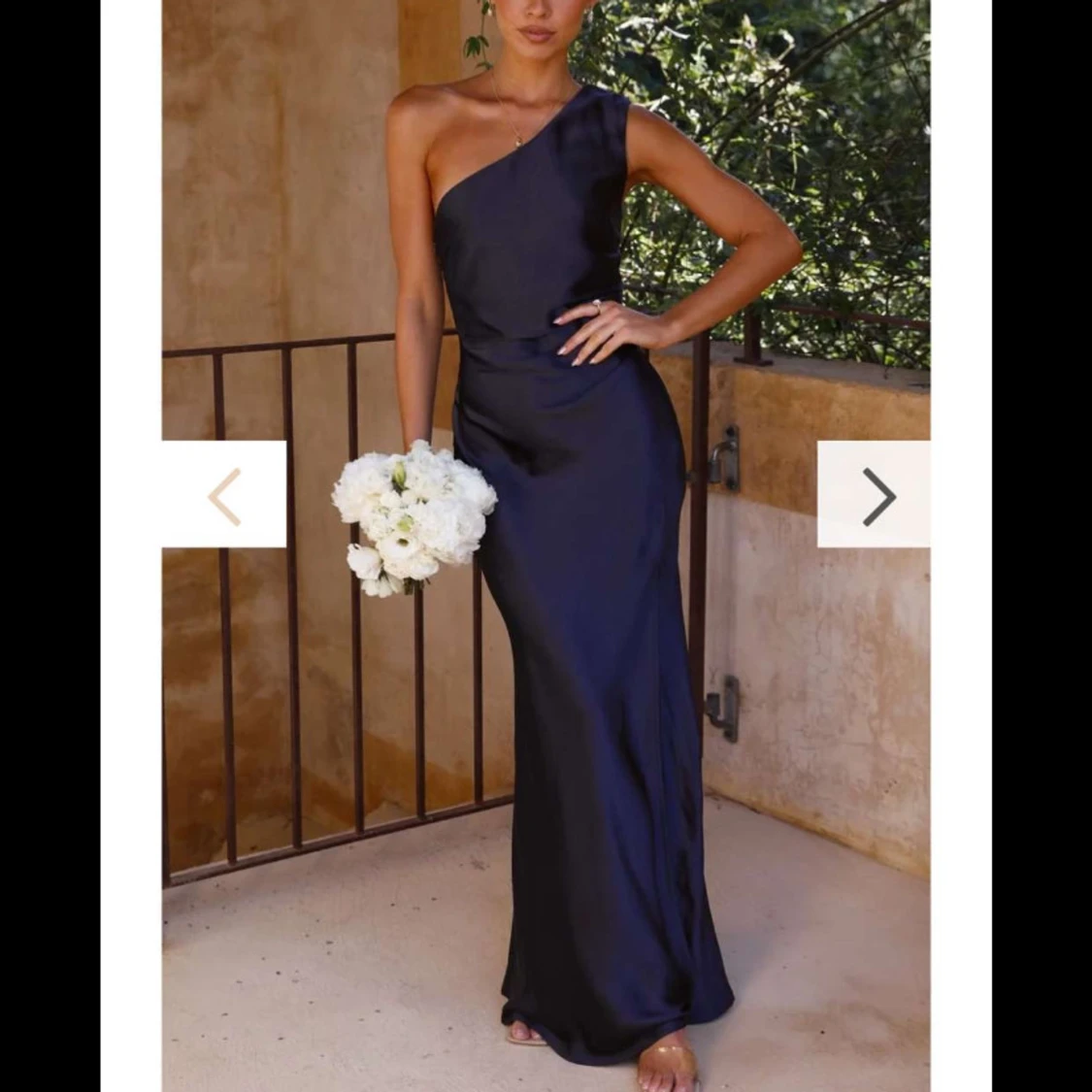 Marinblå Klänning från Billy J - 1