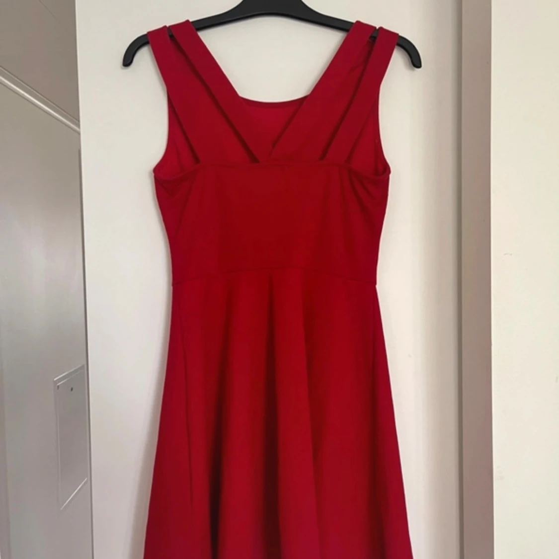 Röd ärmlös klänning - 90