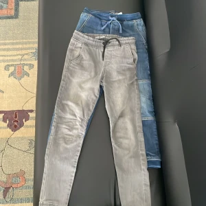 Jeans för pojkar  - 2 för 150 kr 1 för 80 (kontakta för frågor)