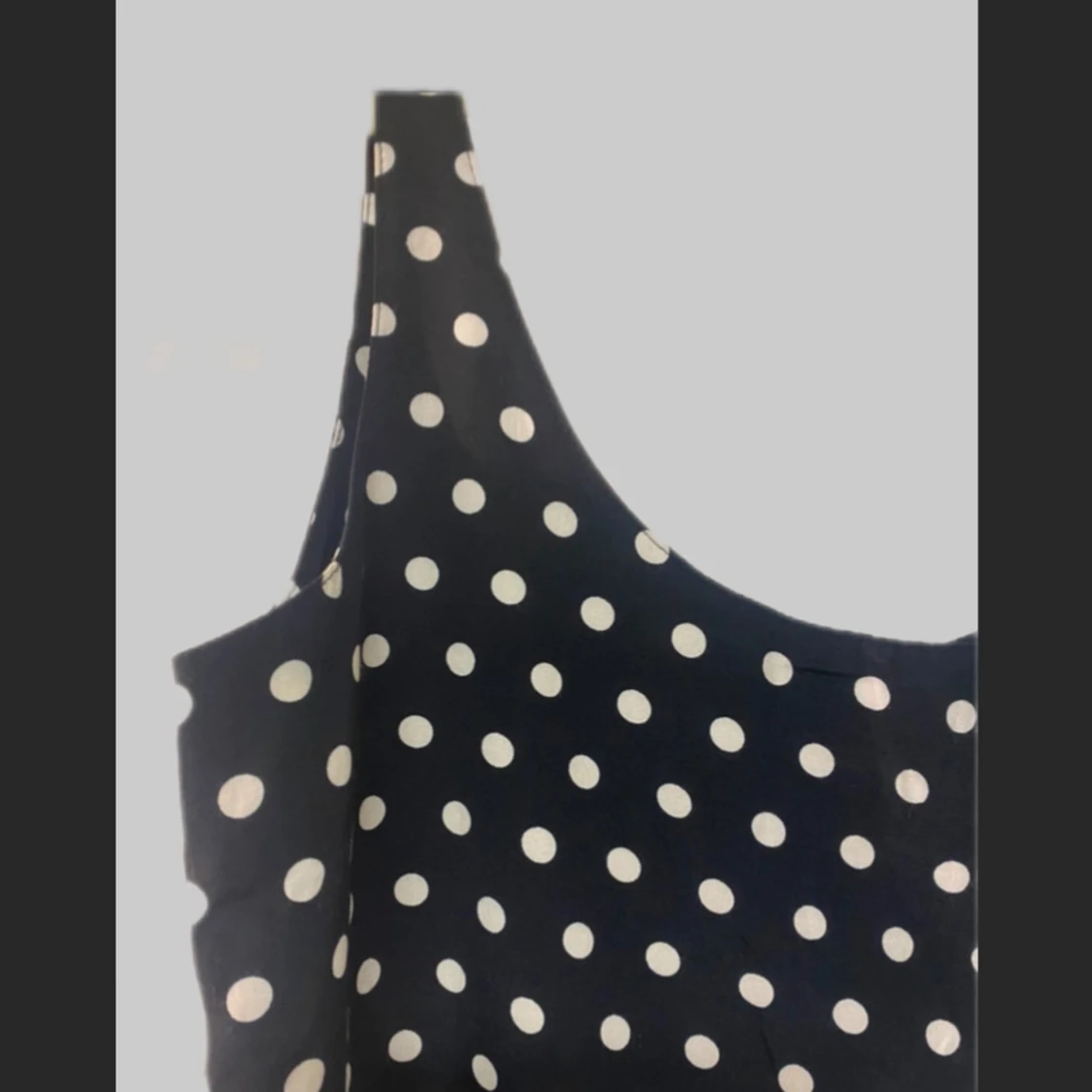 90s prickig filmisk klassisk klänning  - 90