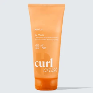 Hairlust co-wash - ALDRIG ANVÄND! Nypris:300. Kan skicka utan frakt via privat swishning (ej spårbart). Från hemsidan: ”Ett fuktgivande och sulfatfritt tvättbalsam för lockigt hår som rengör hår och hårbotten”