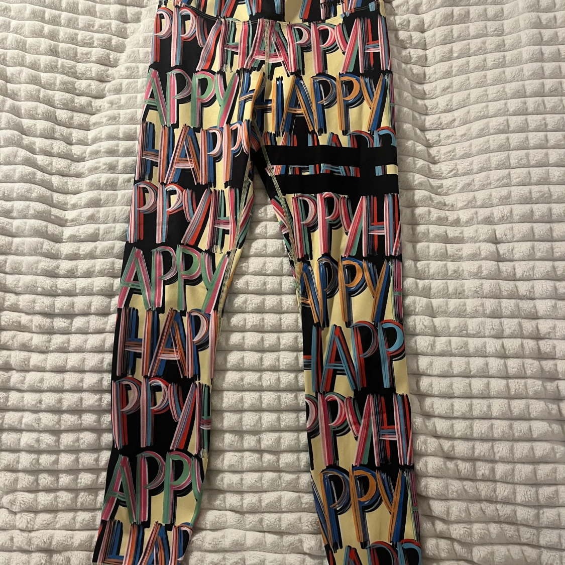 Färgglada träningsbyxor från Stronger