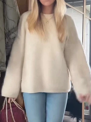 Oversize Mohair stickad tröja - Oversize stickad tröja i Mohair från H&M i storlek S💕