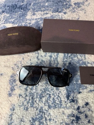 Tom Ford solglasögon  - -