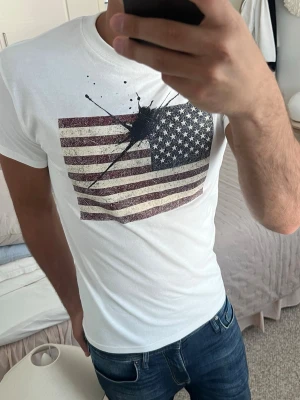 Concrete ink t shirt  - Nytt skick 