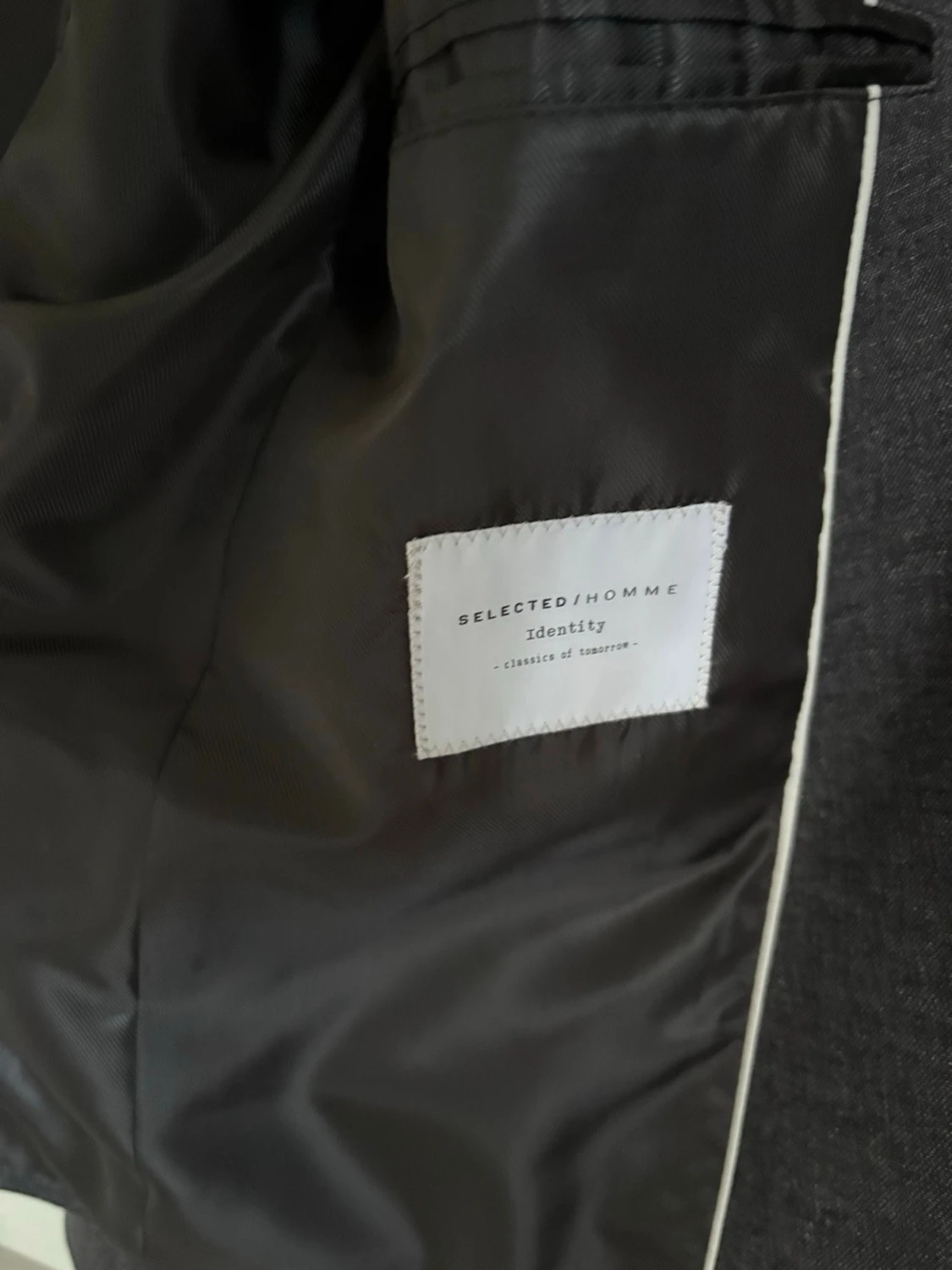 Mörkgrå kavaj från Selected Homme - 1