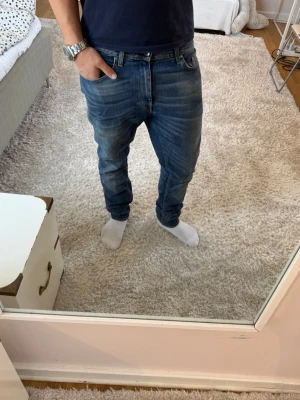 Tiger of Sweden jeans  - Tiger of Sweden Jeans Pistolero | skick 9/10 | Storlek 32/32 | Pris - 399kr | Modellen är ca 180cm lång | Hör av dig vid minsta fråga eller fundering!!