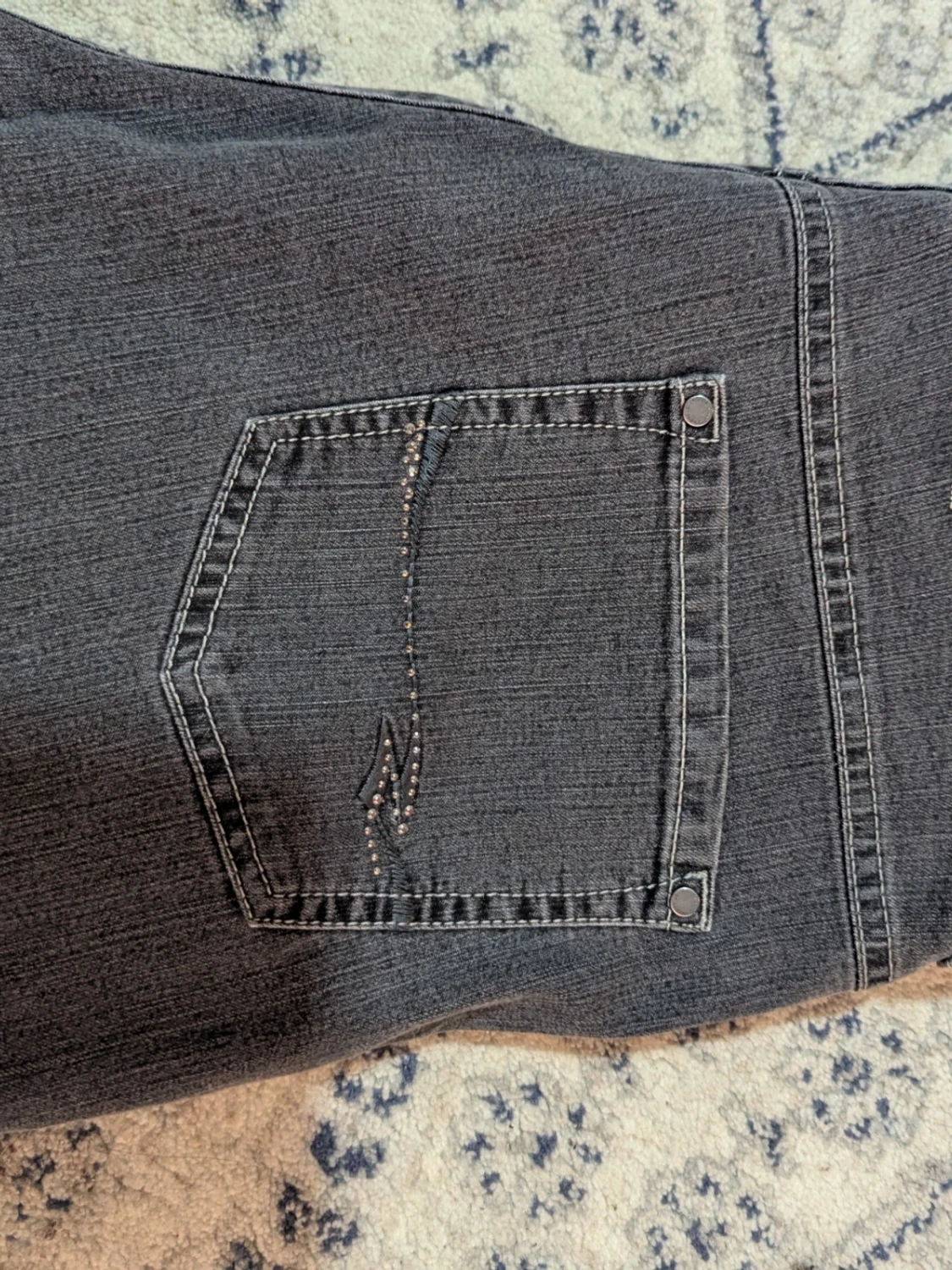 Grå smala jeans från Depot Denim - 2