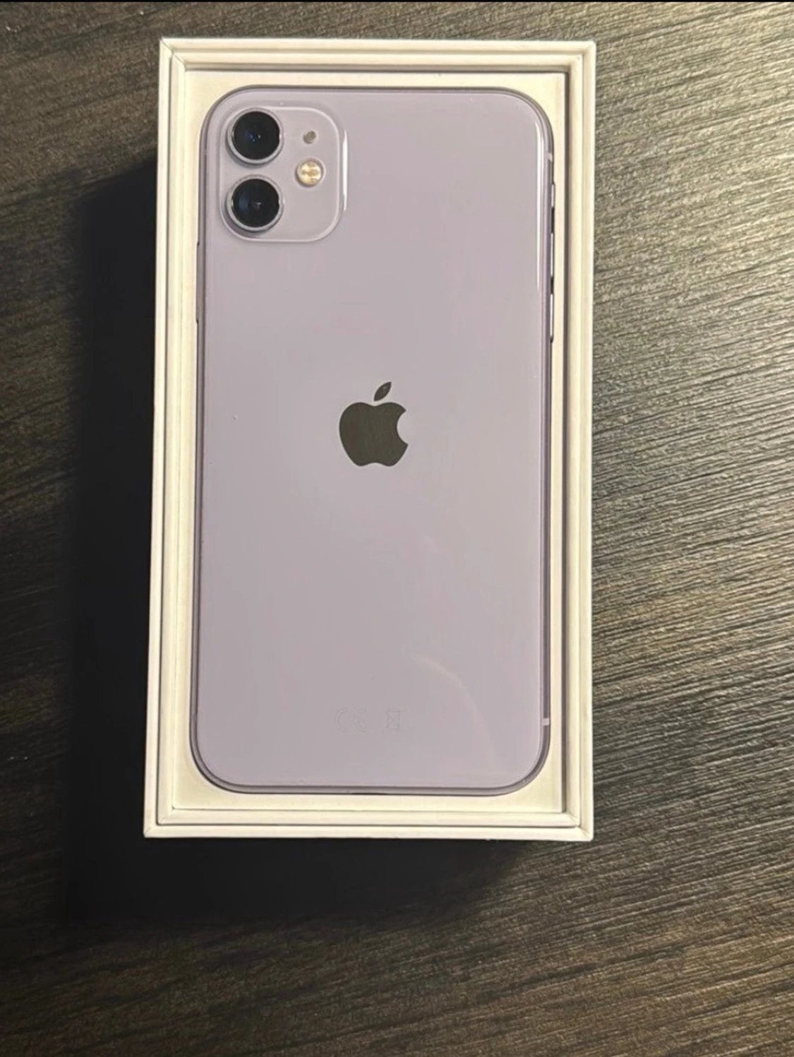 Lila iPhone 11 128gb